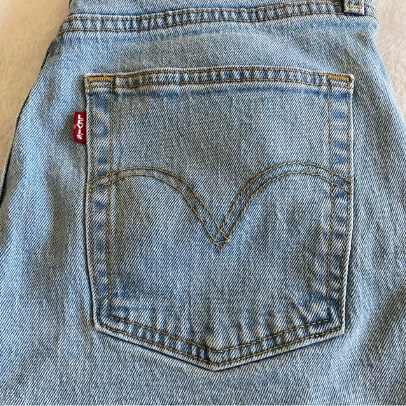Levi’s Original Ribcage Light Blue Wash Denim Cutoffs Shorts | 31 - Picture 3 of 13
